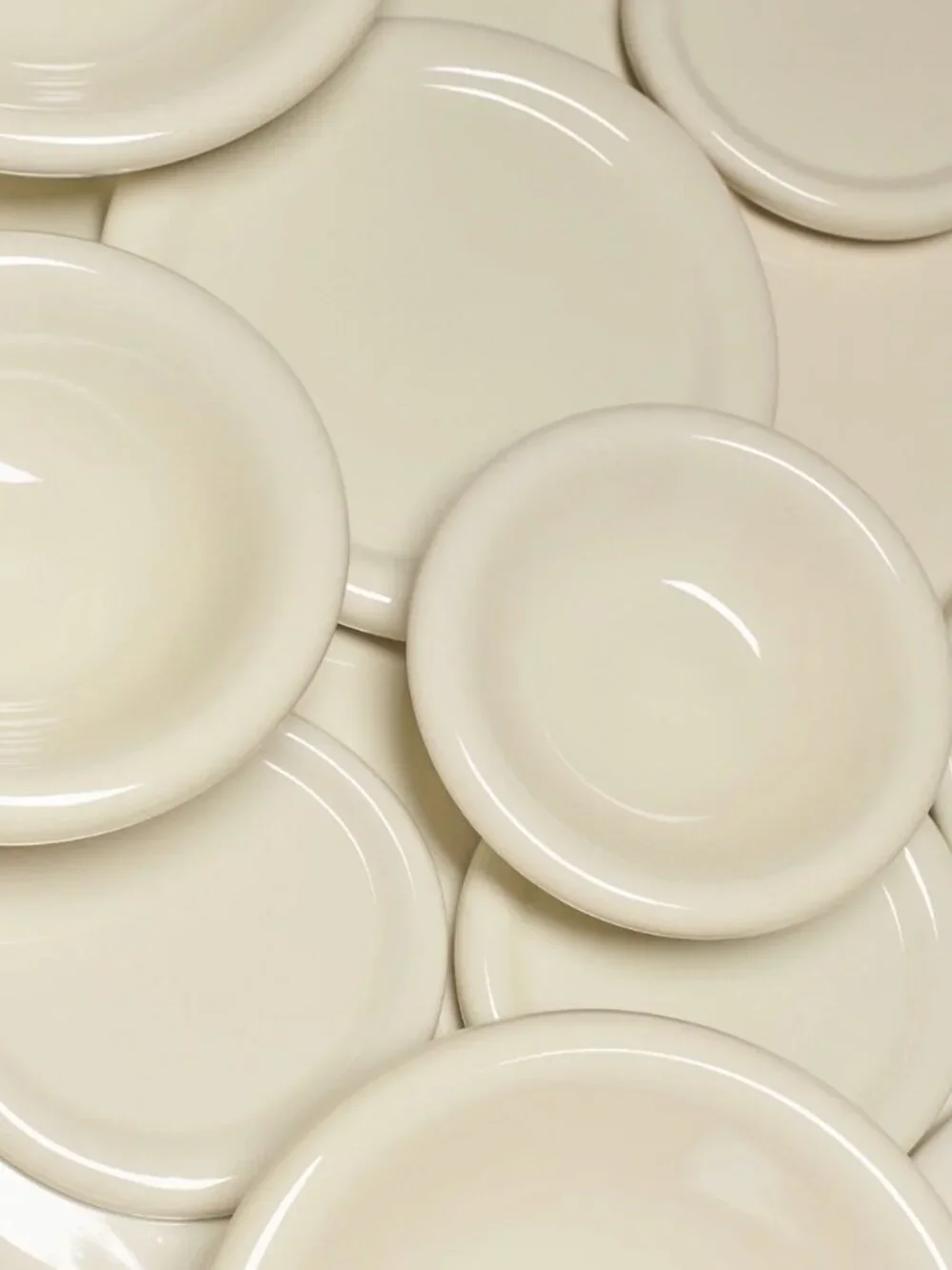 Softedge Studio Dinner Dish – Marshmallow